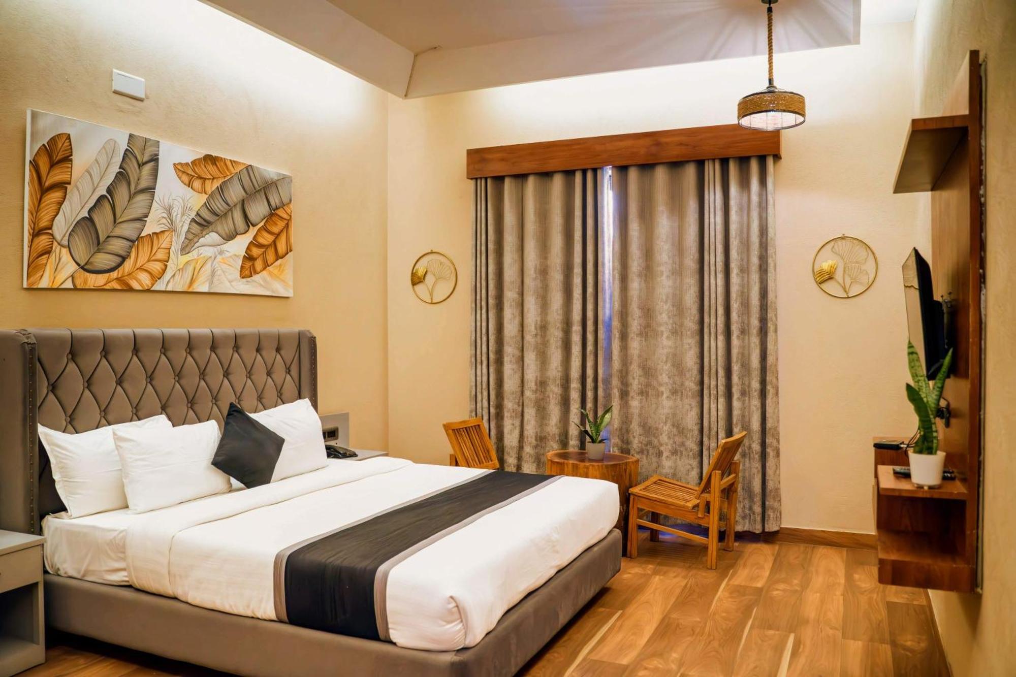 The Divine Hills Resort Nāi Стая снимка