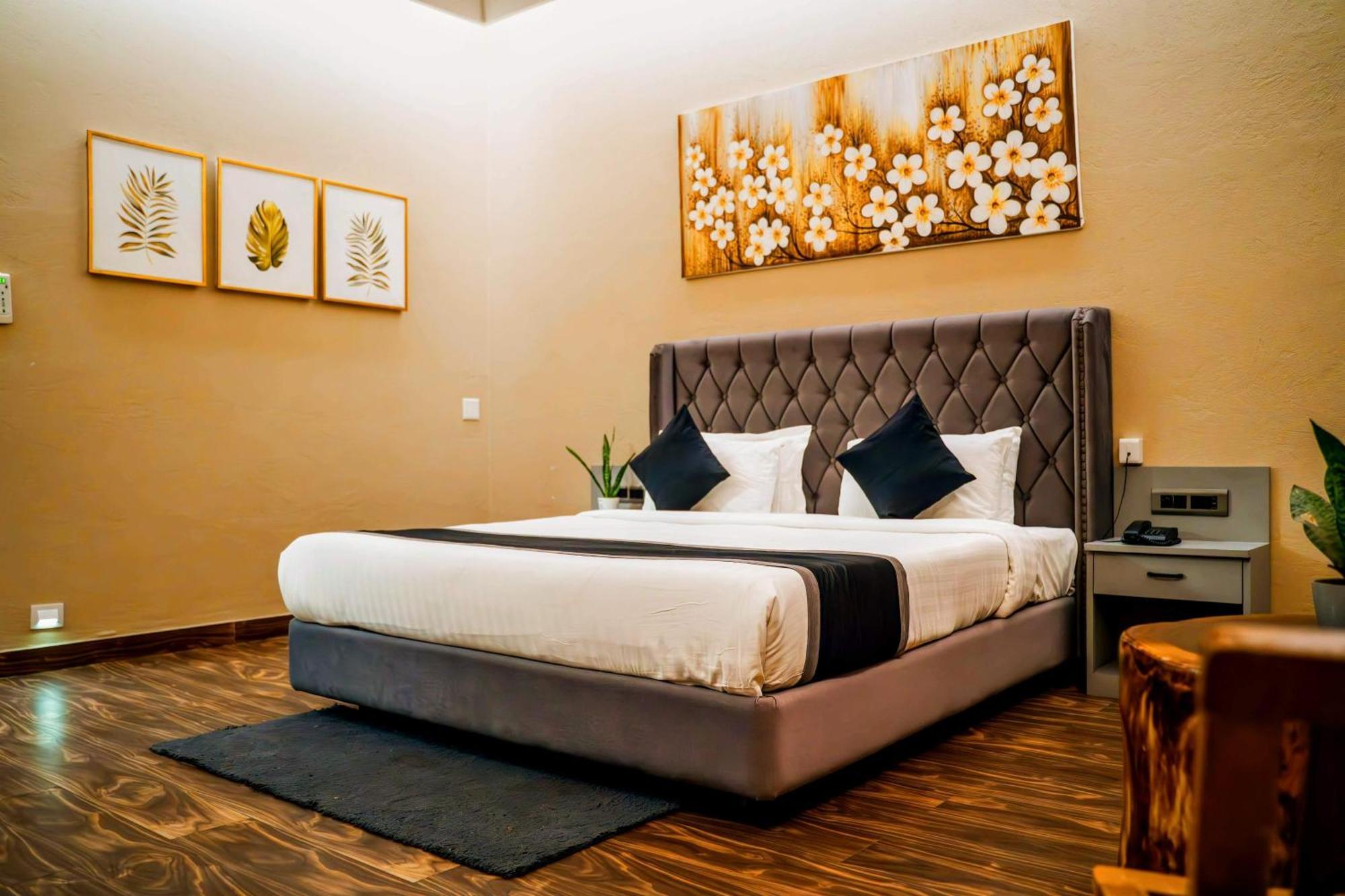 The Divine Hills Resort Nāi Стая снимка