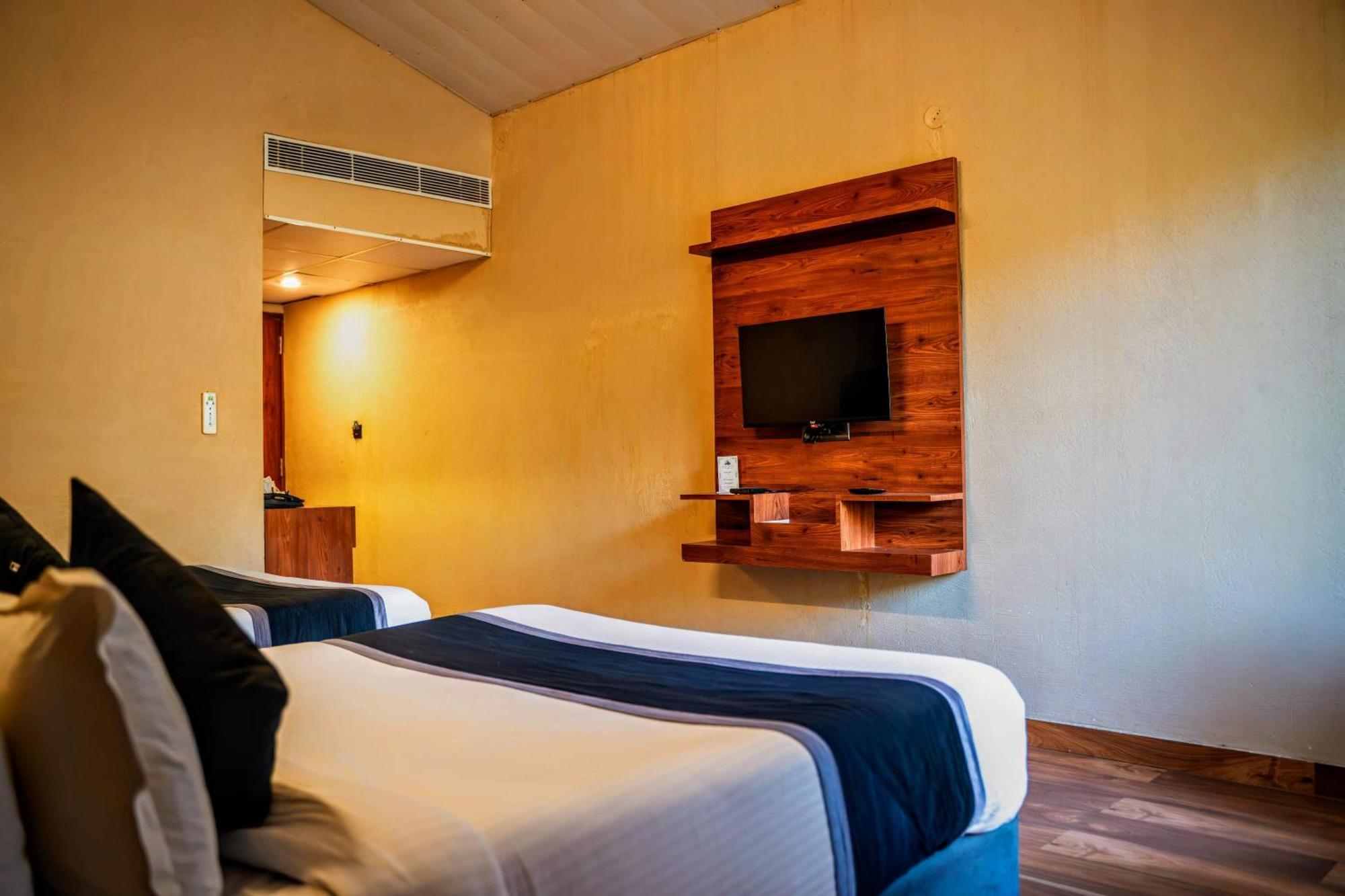 The Divine Hills Resort Nāi Стая снимка